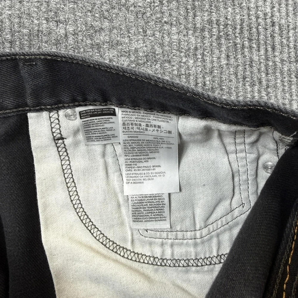 Levis 505 Jeans Mens 35x30 Gray Charcoal Straight Leg Denim Mid Rise‎ Casual